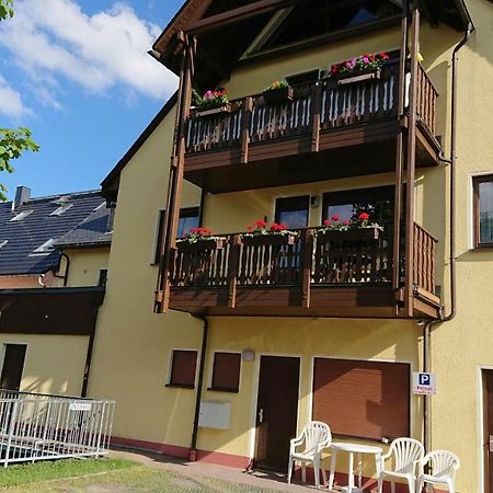 Ferienwohnung Korn Mit Tiefgarage Und Skiraum Oberwiesenthal Dış mekan fotoğraf